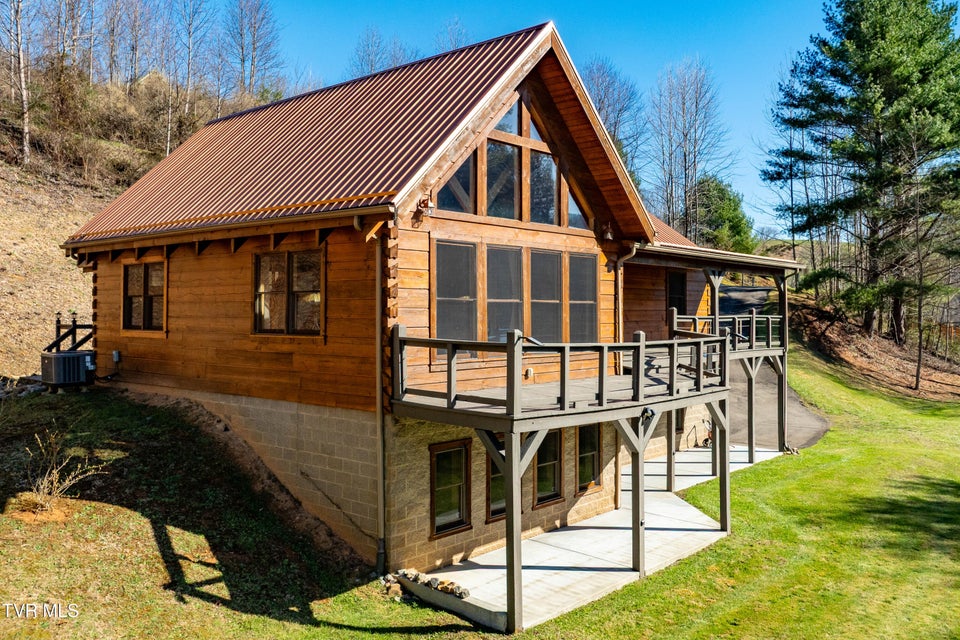 Photo #3: 277 Arrowhead Trail