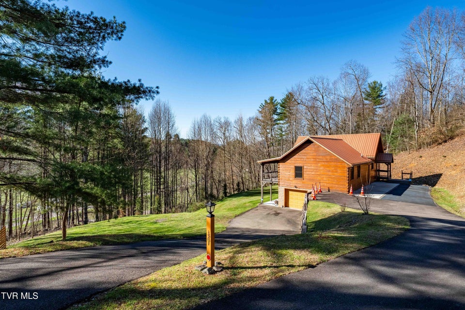 Photo #13: 277 Arrowhead Trail