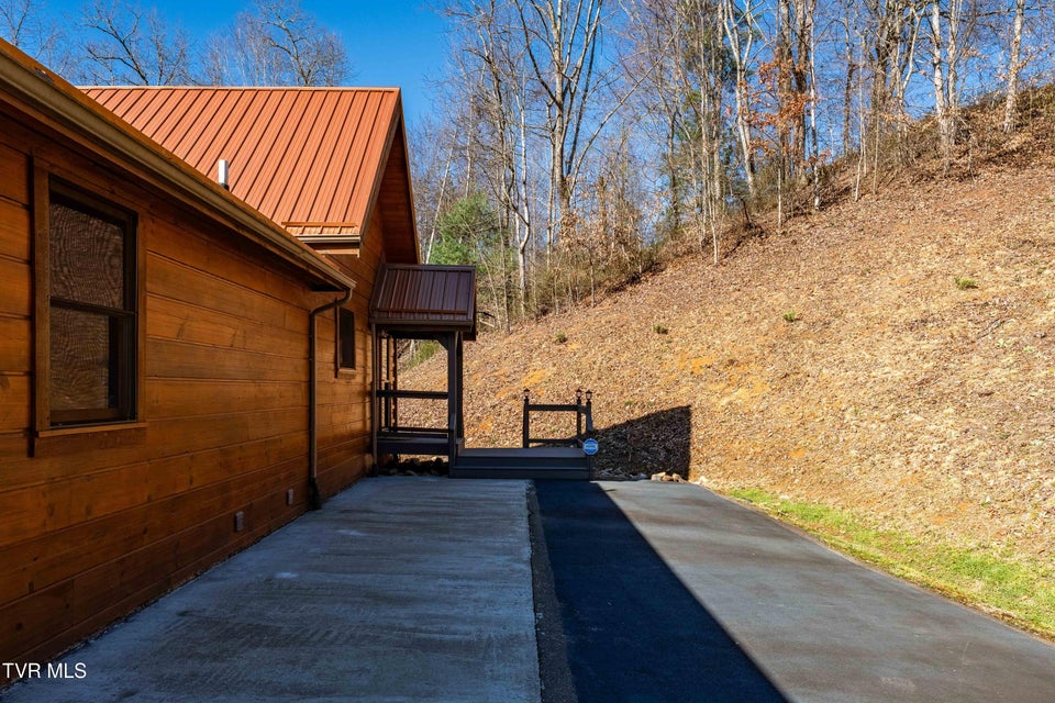 Photo #15: 277 Arrowhead Trail