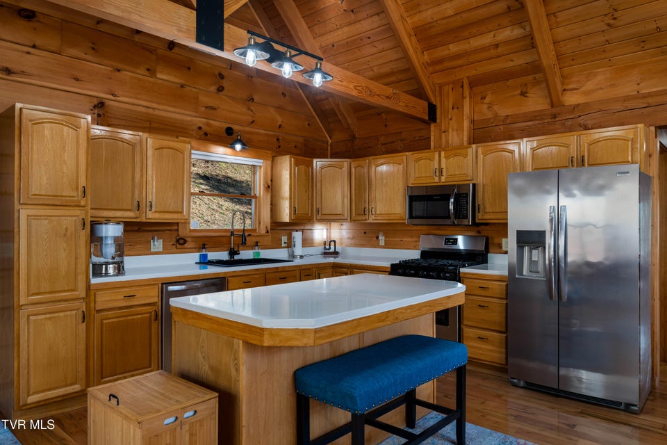 Photo #38: 277 Arrowhead Trail