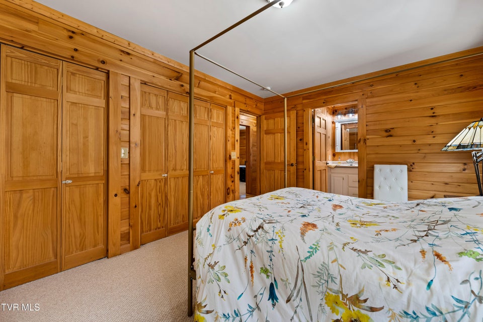 Photo #50: 277 Arrowhead Trail