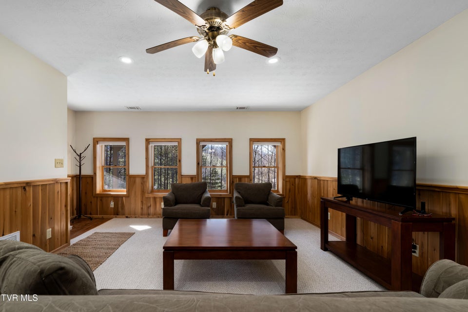 Photo #54: 277 Arrowhead Trail