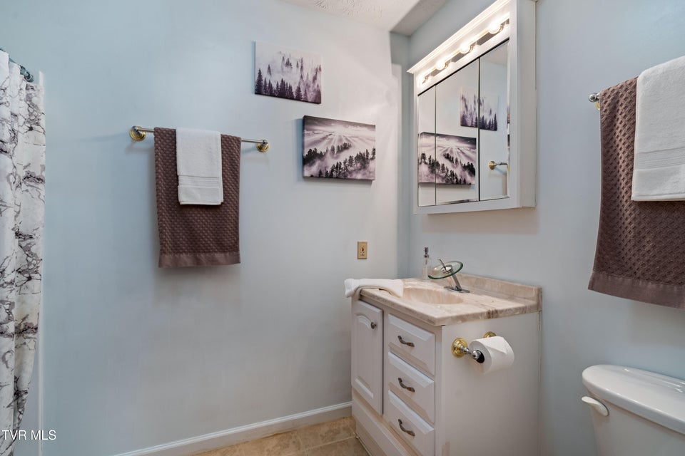 Photo #57: 277 Arrowhead Trail