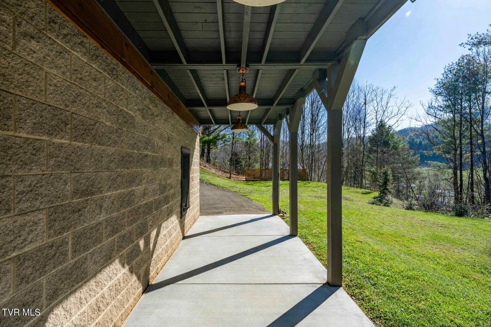 Photo #21: 277 Arrowhead Trail