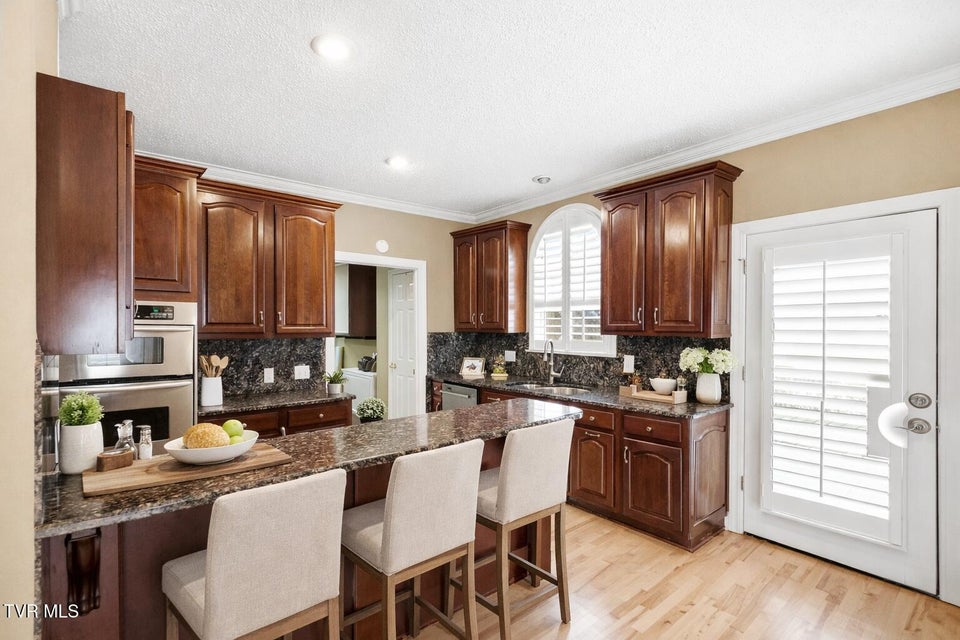 Photo #4: 2070 King College Road