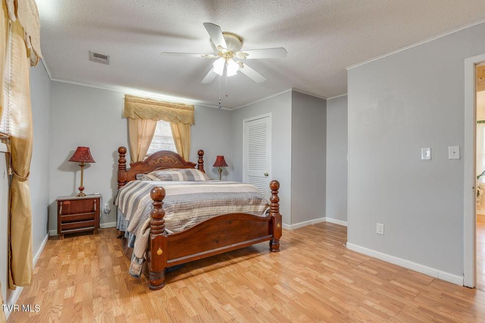 Photo #16: 101 Hickory Circle