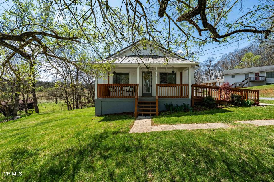 Photo #4: 136 Gilliam Lane