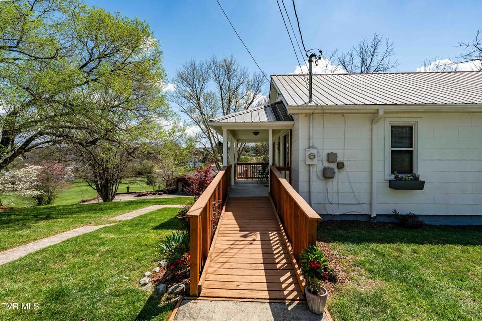 Photo #7: 136 Gilliam Lane