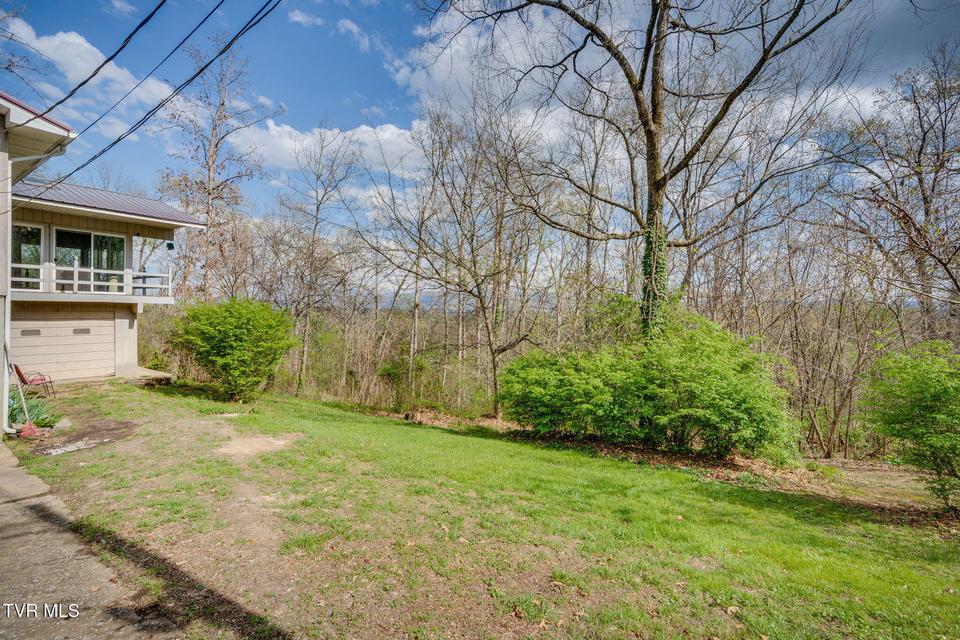 Photo #33: 101 Hickory Circle