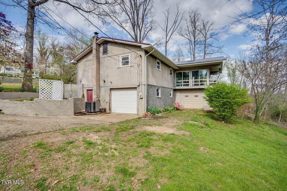 Photo #34: 101 Hickory Circle