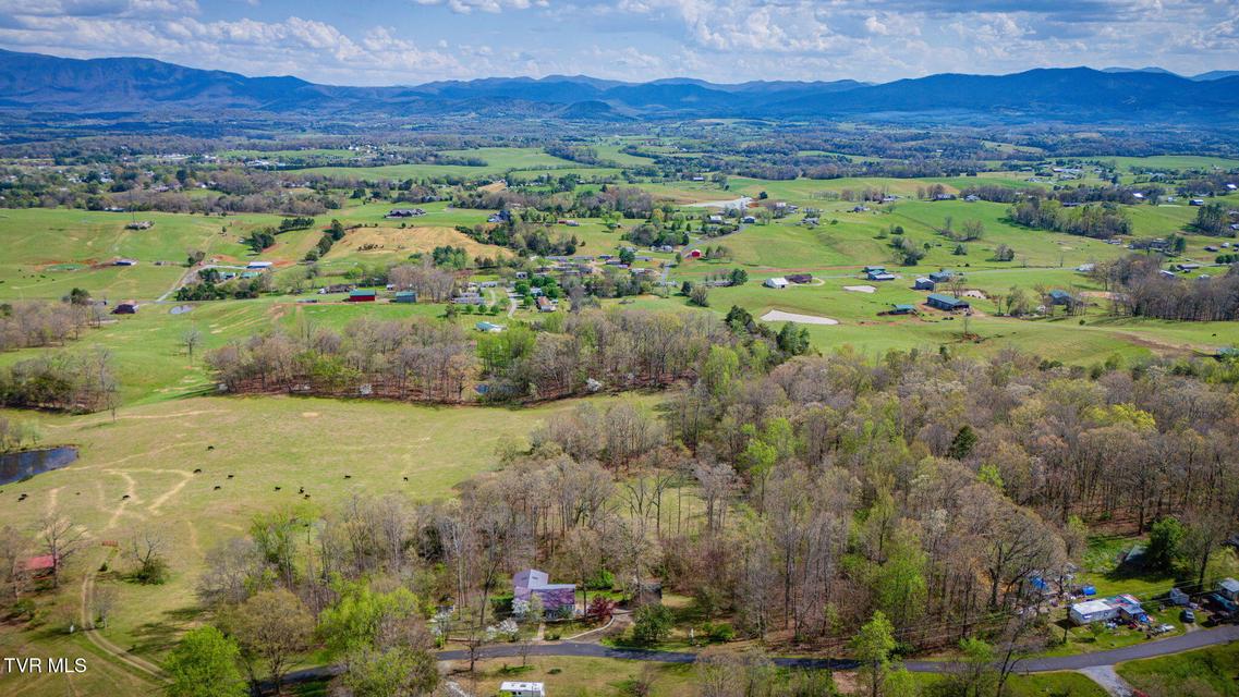 Photo #38: 101 Hickory Circle