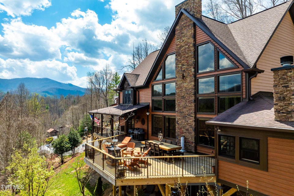 Photo #11: 710 Gordon Ridge Road