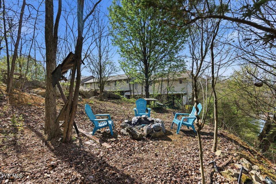 Photo #32: 408 Lynn Road