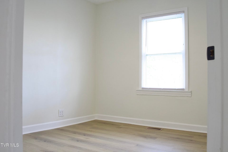 Photo #18: 1908 Reedy Creek Road