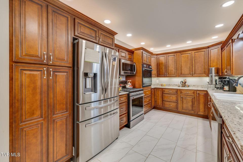 Photo #11: 191 Tennessee 143 