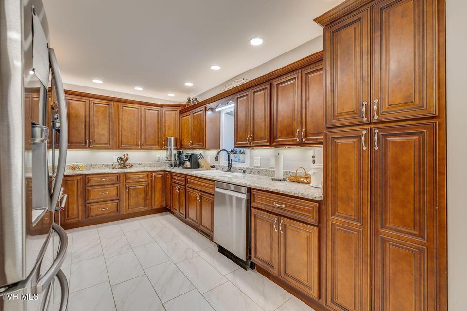 Photo #12: 191 Tennessee 143 