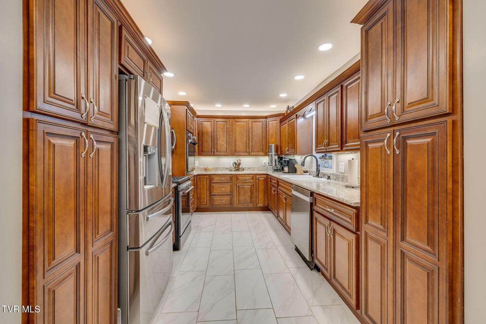 Photo #13: 191 Tennessee 143 