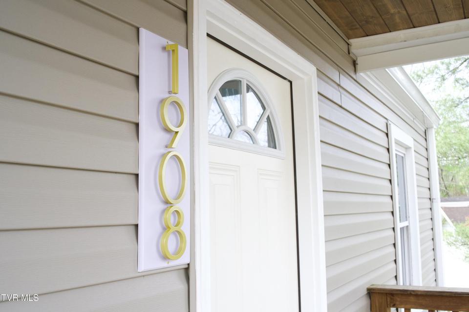 Photo #22: 1908 Reedy Creek Road