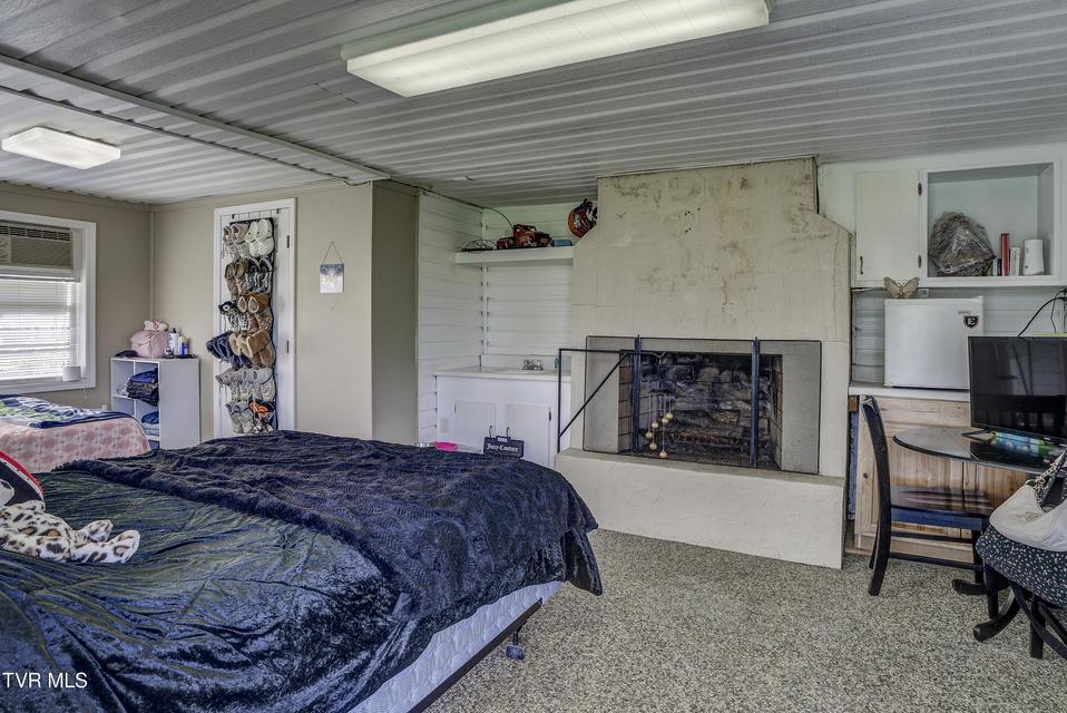 Photo #41: 247 Cedar Point Road