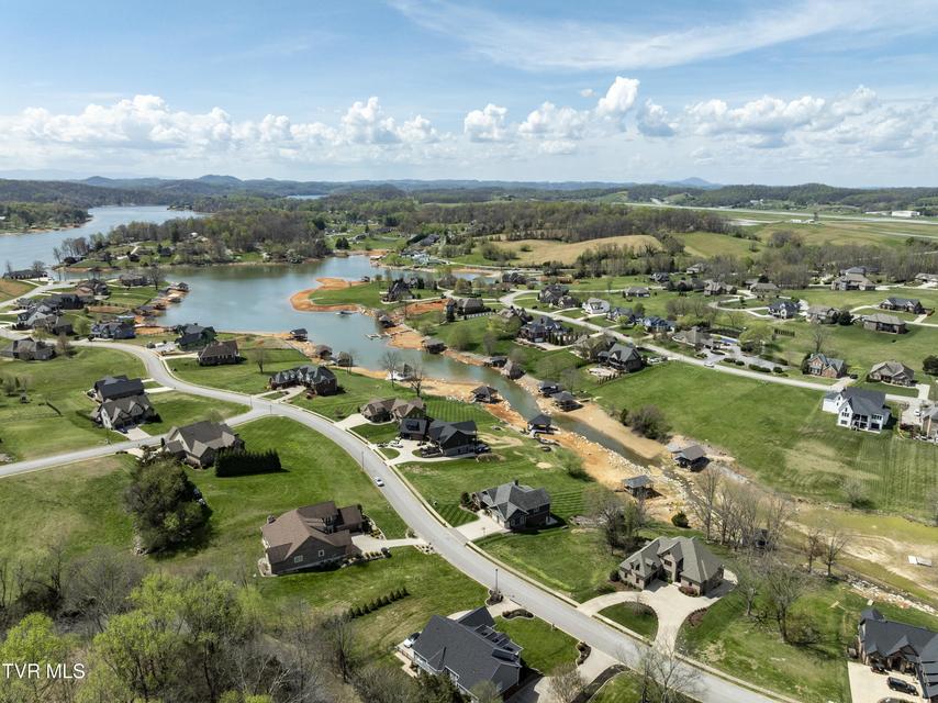 Photo #6: 156 Forest Lane