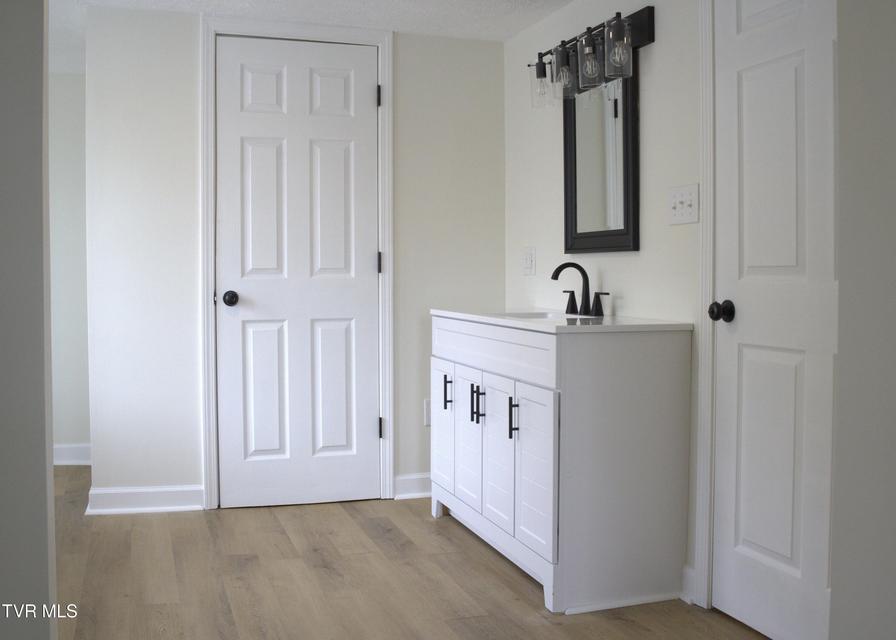 Photo #8: 1908 Reedy Creek Road