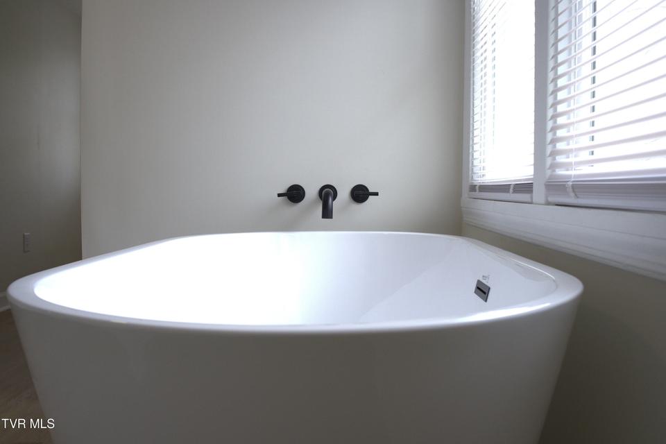 Photo #10: 1908 Reedy Creek Road