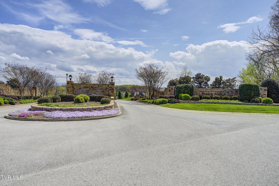 Photo #30: 156 Forest Lane