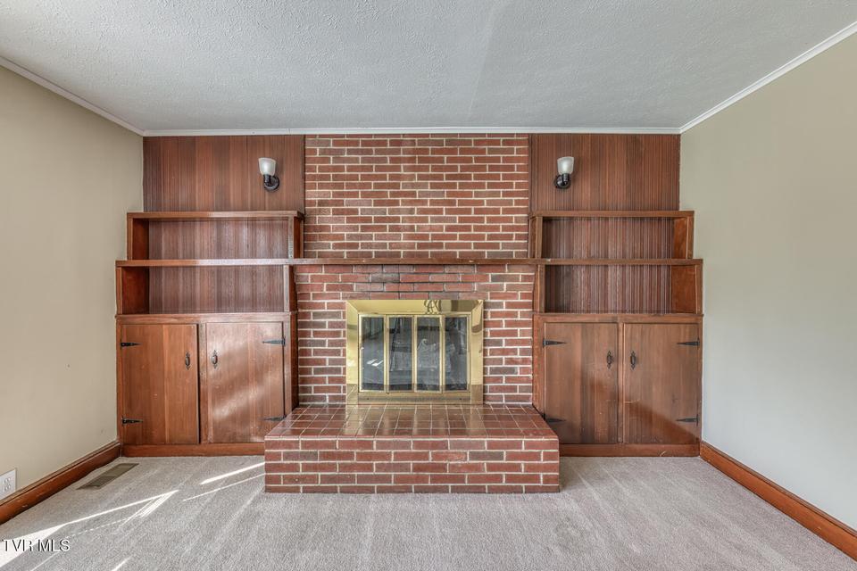 Photo #4: 1012 Lincoln Avenue