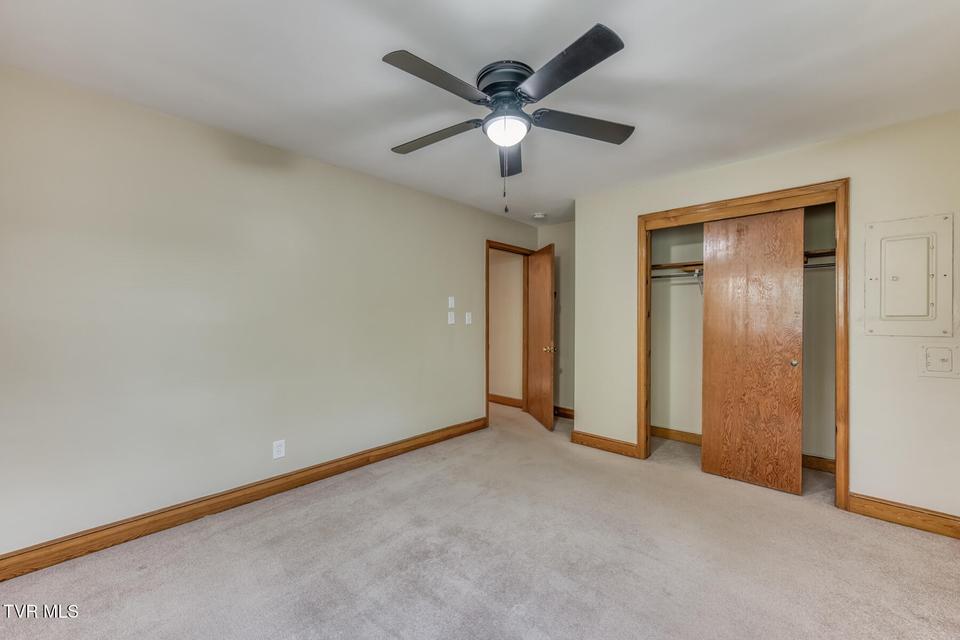 Photo #15: 1012 Lincoln Avenue