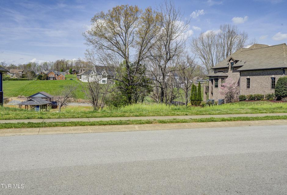 Photo #22: 156 Forest Lane