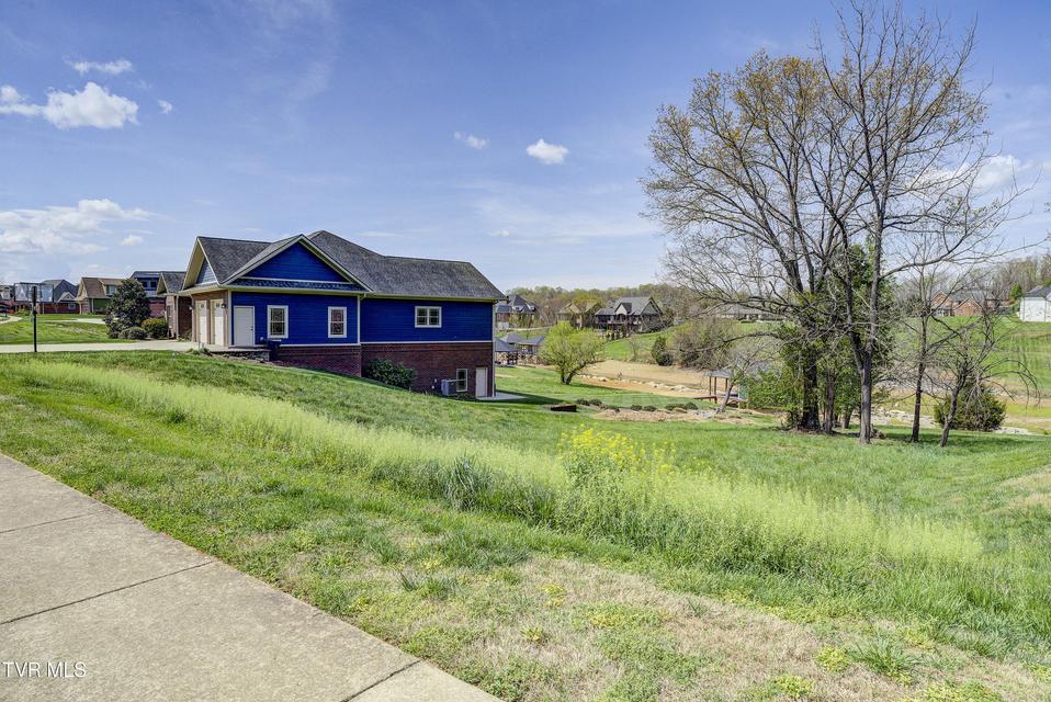 Photo #23: 156 Forest Lane