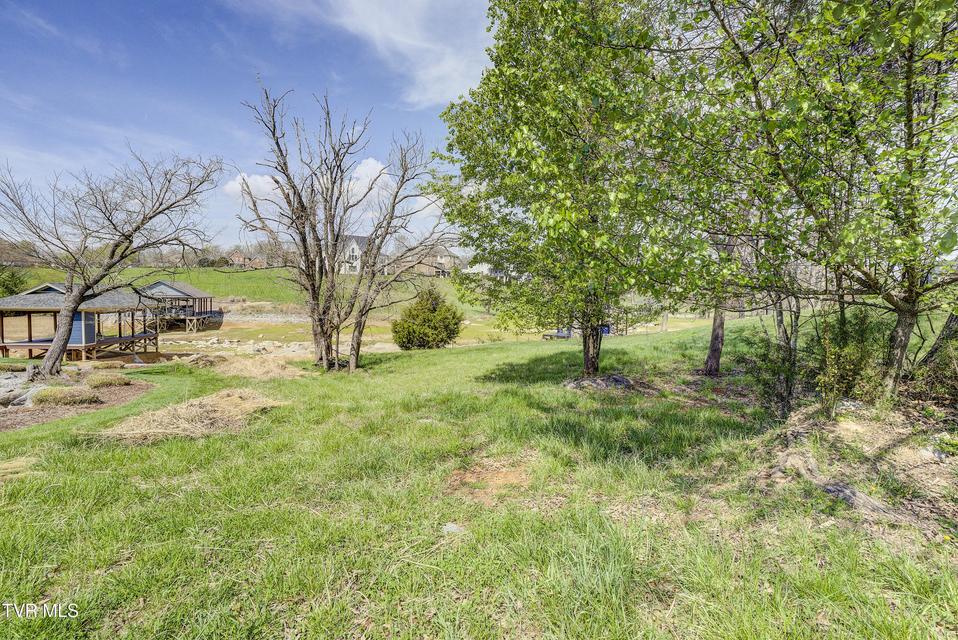 Photo #26: 156 Forest Lane