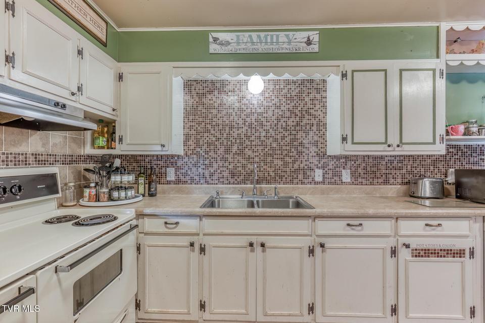 Photo #17: 1436 Charity Hill Road