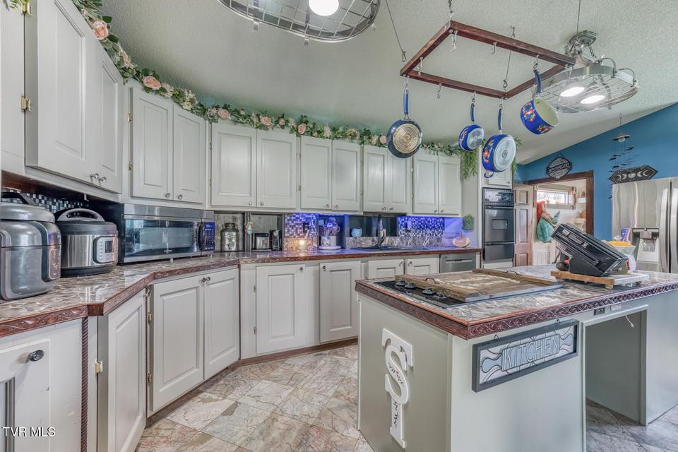 Photo #32: 1436 Charity Hill Road