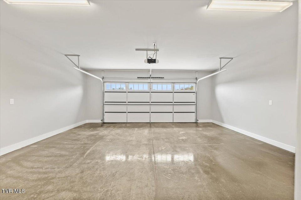 Photo #29: 785 Twilight Falls