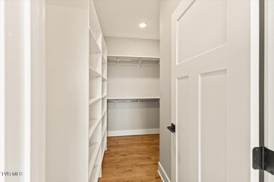 Photo #28: 785 Twilight Falls