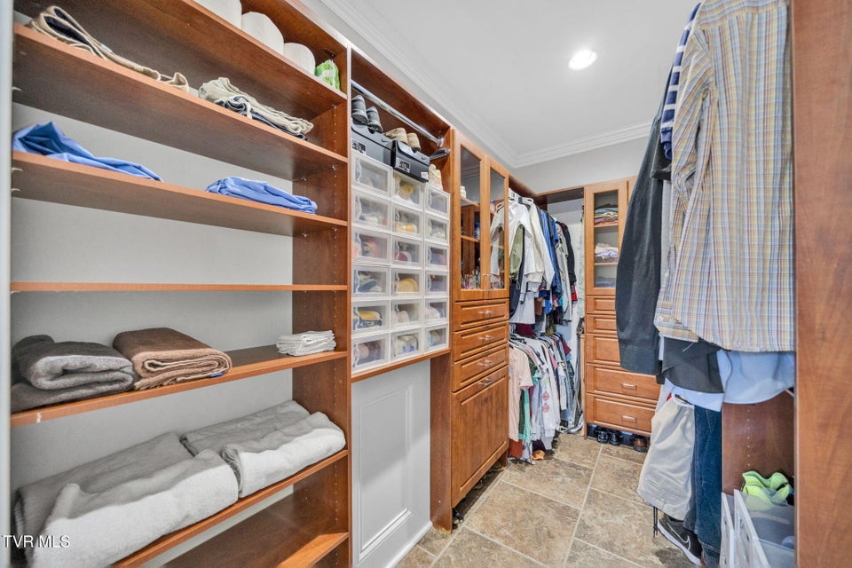 Photo #21: 301 Sunset Ridge Court