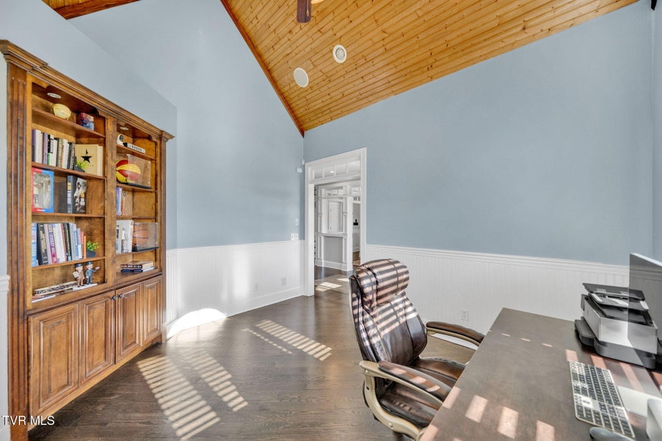 Photo #22: 301 Sunset Ridge Court