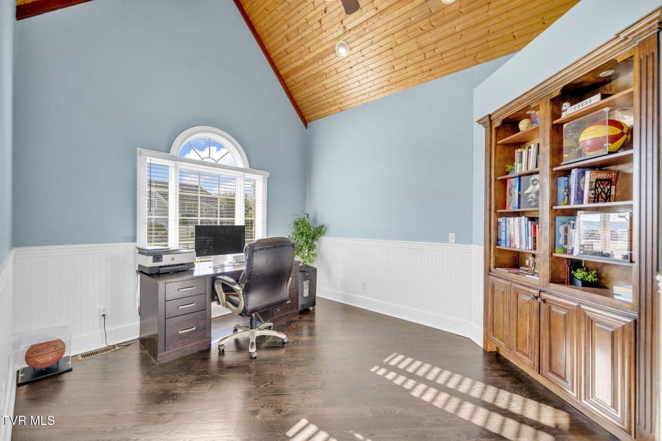 Photo #23: 301 Sunset Ridge Court