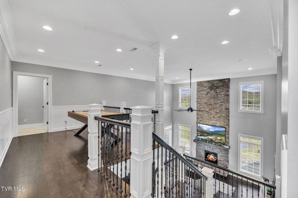 Photo #33: 301 Sunset Ridge Court