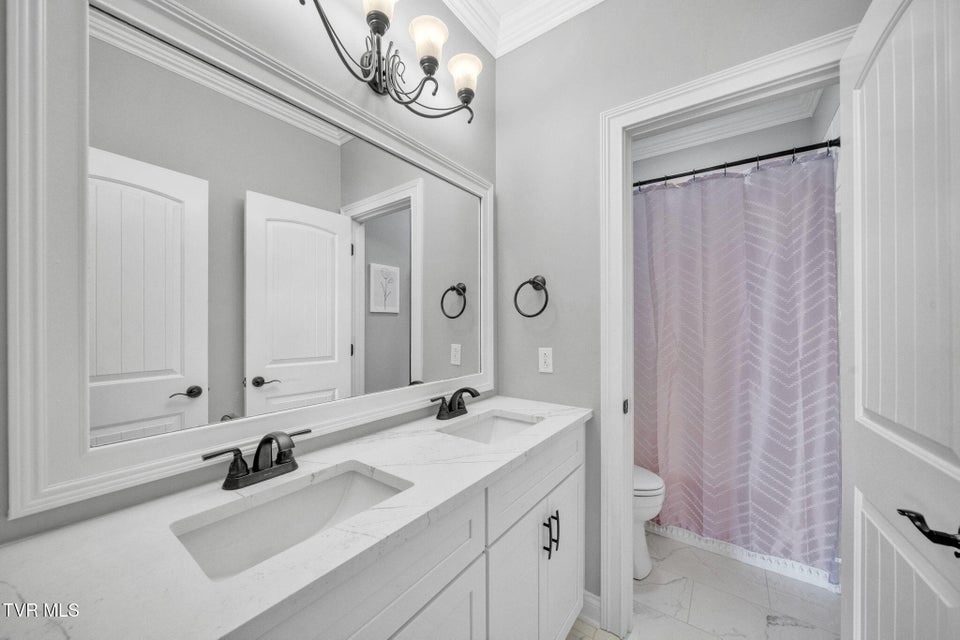 Photo #42: 301 Sunset Ridge Court