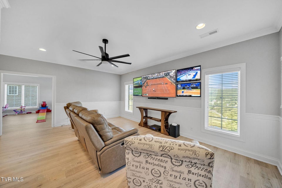 Photo #44: 301 Sunset Ridge Court