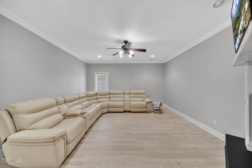 Photo #49: 301 Sunset Ridge Court