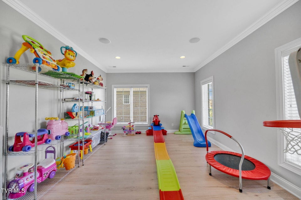 Photo #52: 301 Sunset Ridge Court