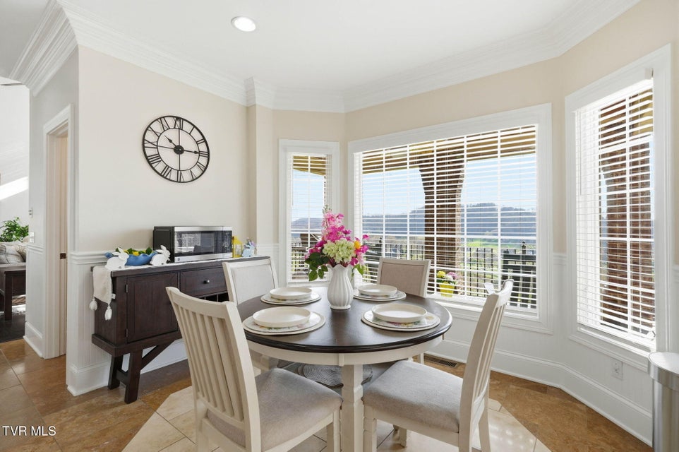 Photo #12: 301 Sunset Ridge Court