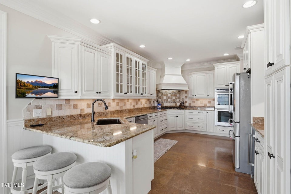 Photo #10: 301 Sunset Ridge Court