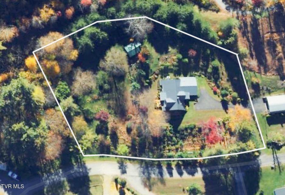 Photo #4: 261 Calvary Lane