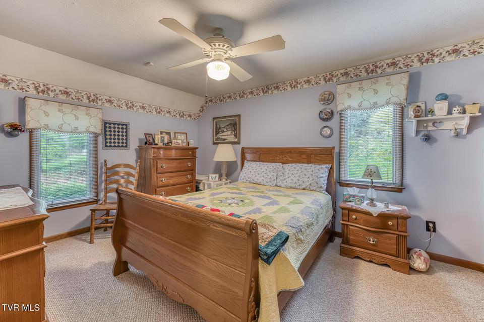 Photo #21: 261 Calvary Lane