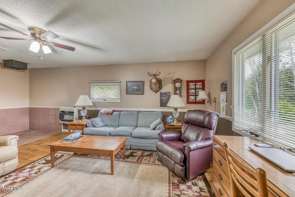 Photo #26: 261 Calvary Lane