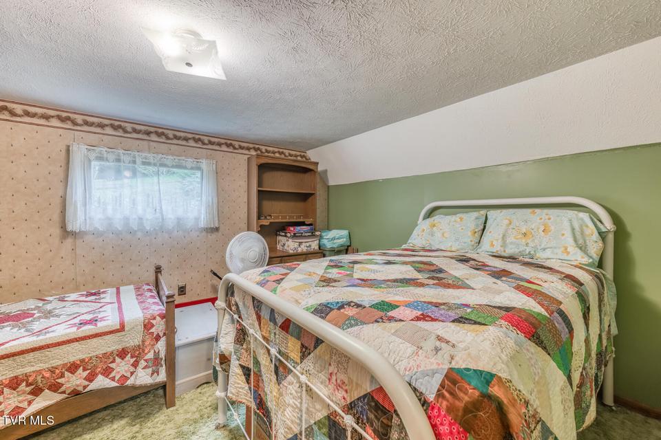 Photo #30: 261 Calvary Lane